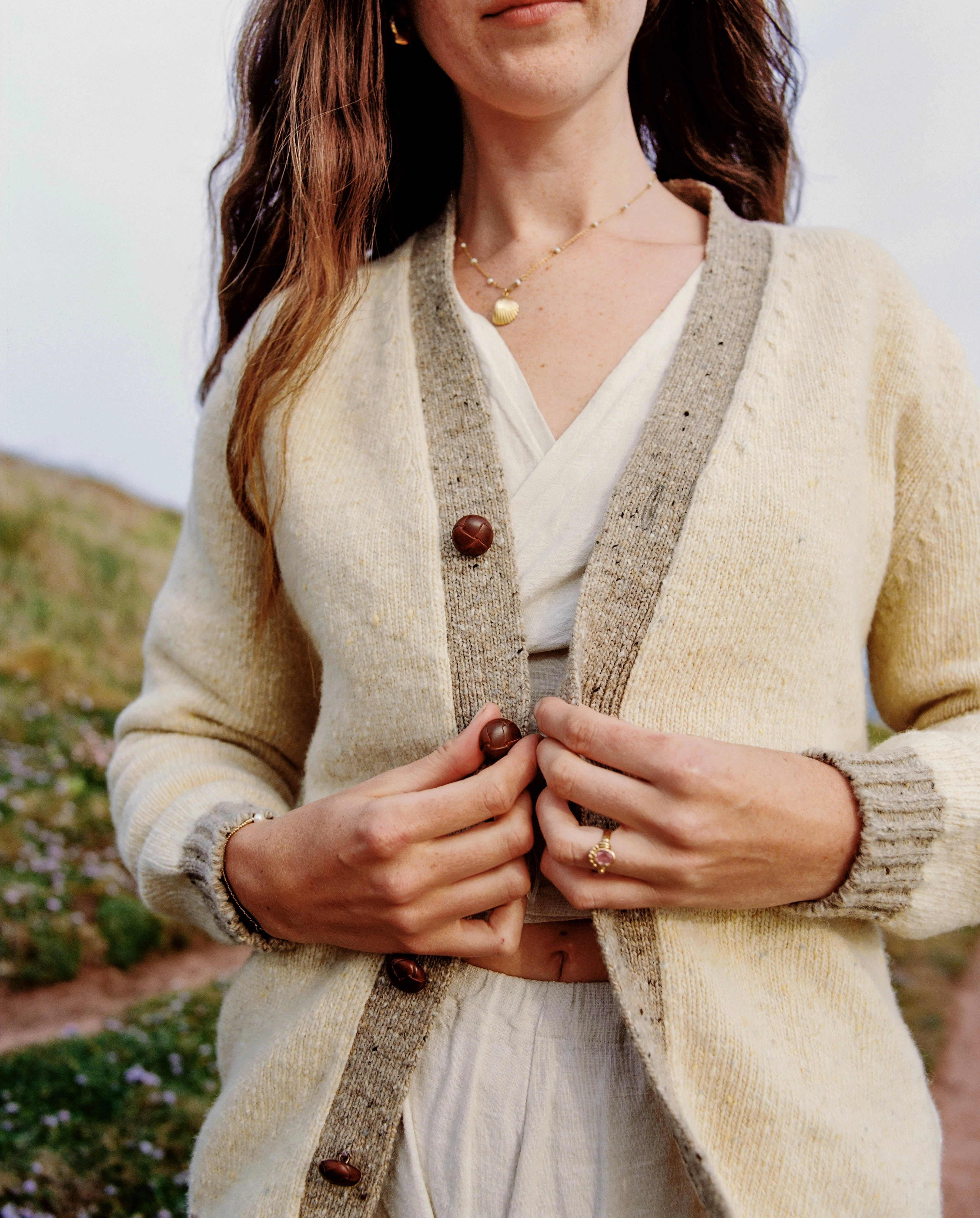 Handcrafted Knitwear: Your Unique Style, Perfectly Made to Order.